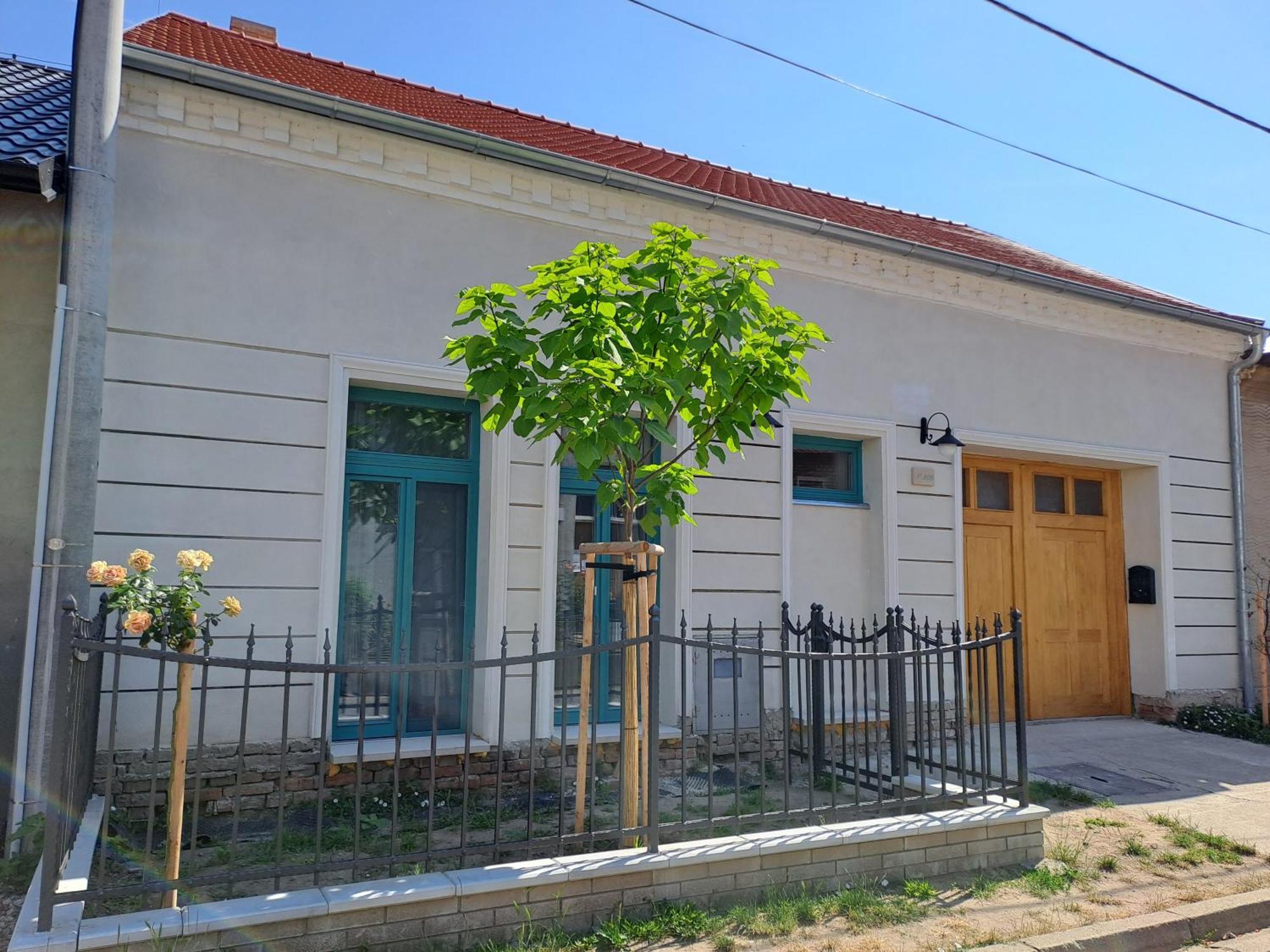 Mirabelka Rakvice Exterior foto
