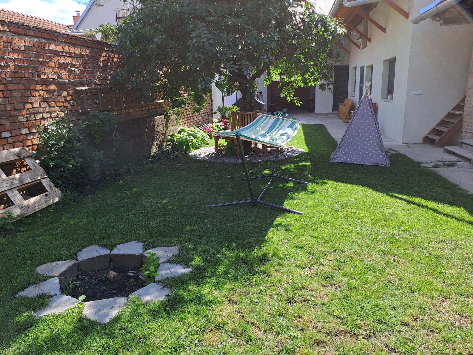 Mirabelka Rakvice Exterior foto